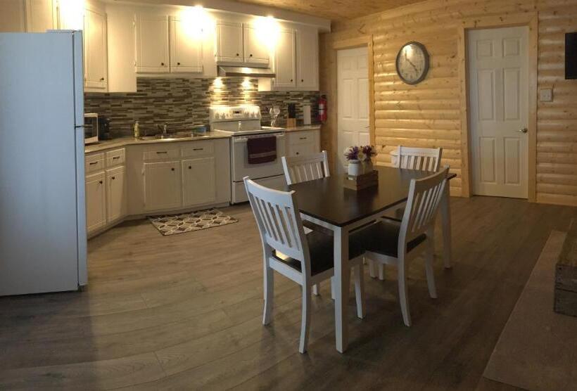 جناح غرفتين نوم, Raleigh Rooms & Taylor S Crafts