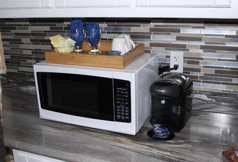 جناح غرفتين نوم, Raleigh Rooms & Taylor S Crafts