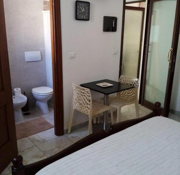 غرفة قياسية رباعية, B&b Lo Scrigno Del Salento