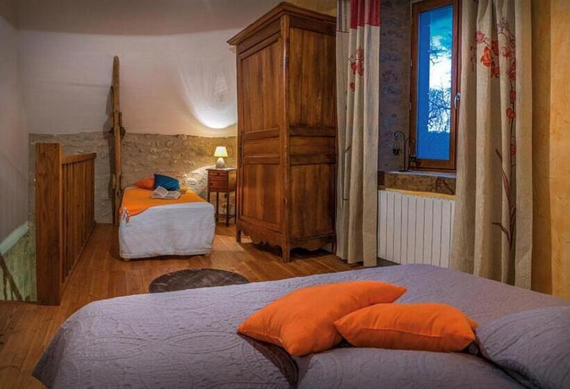 Люкс, Chambres Et Jardin De Pierres