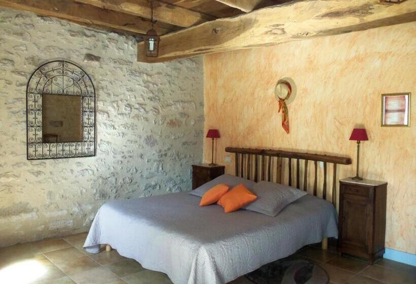 Номер Комфорт, Chambres Et Jardin De Pierres