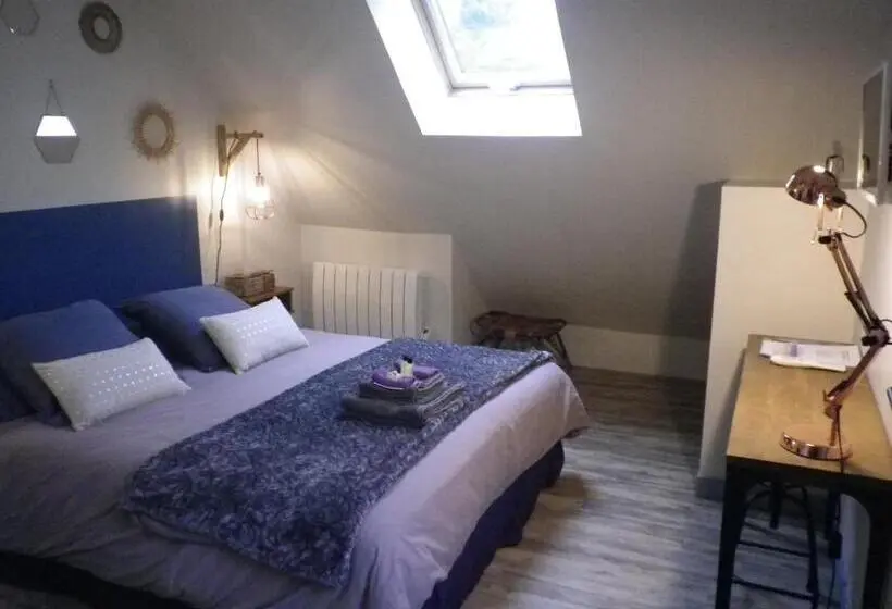 ベーシックトリプルルーム, Le Brame   Chambres D Hôtes