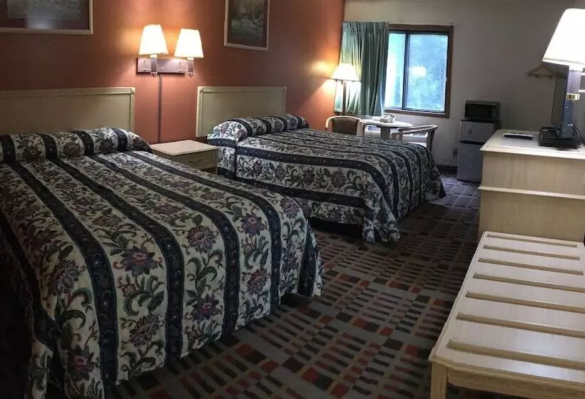 ２ダブルベッドのスタンダードルーム, Anderson Chesterfield Travel Inn