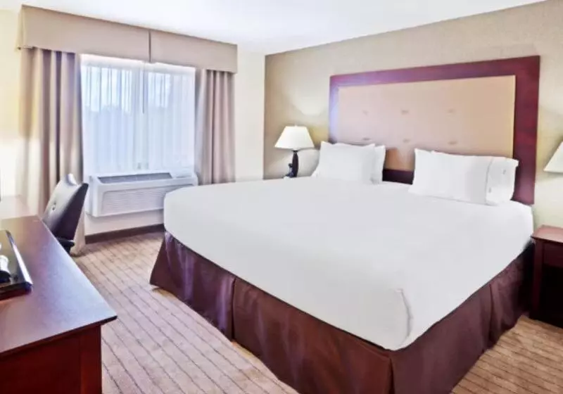 キングサイズベッドのスタンダードルーム, Holiday Inn Express Portland South   Lake Oswego, An Ihg