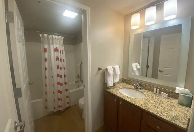 סוויטה, Mainstay Suites Middleburg Heights Cleveland Airport