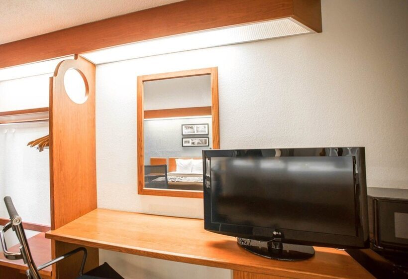 غرفه قياسيه سريرين مزدوجين, Sleep Inn Murfreesboro