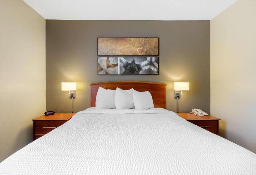 스탠다드 룸, Suburban Studios Birmingham Homewood I65