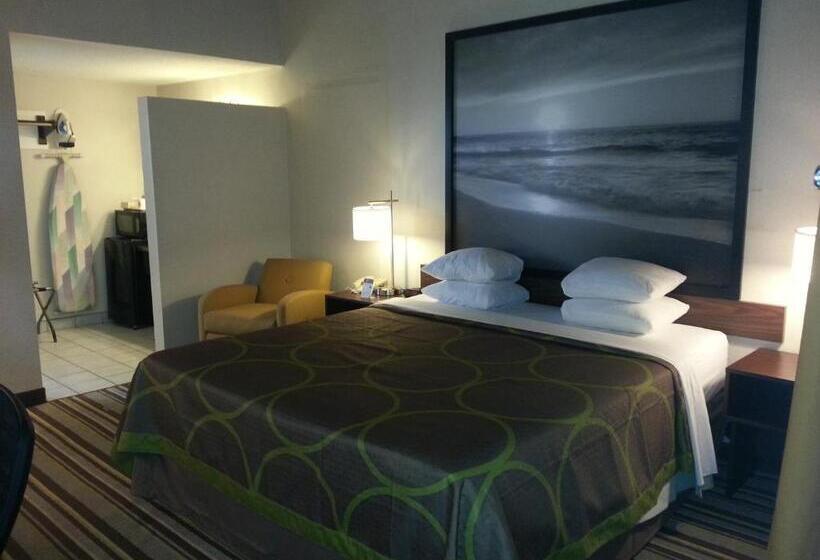 غرفة قياسية سرير كينج, Super 8 By Wyndham Los Angelesculver City Area