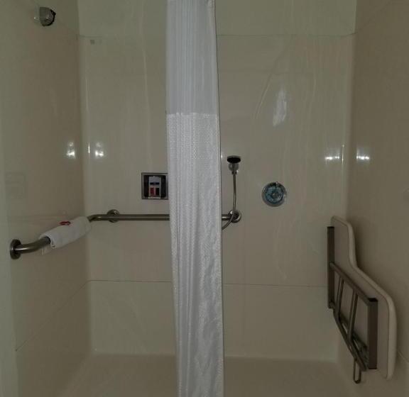 Quarto Estandar Cama King para Deficientes Físicos, Super 8 By Wyndham Los Angelesculver City Area