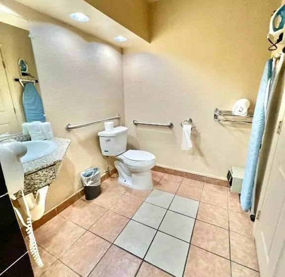 اتاق استاندارد برای معلولان, Motel 6 Pasadena, Ca Old Town Pasadena Area