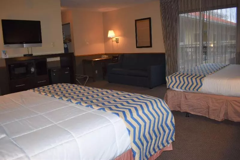اتاق استاندارد با تخت بزرگ, Surestay Hotel By Best Western Portland City Center