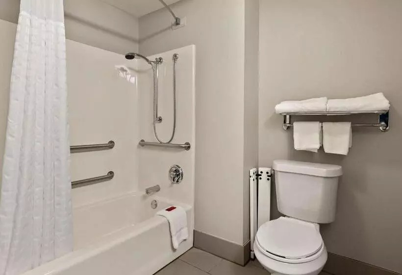 Standard-invahuone, Surestay Plus Hotel By Best Western Tulsa East