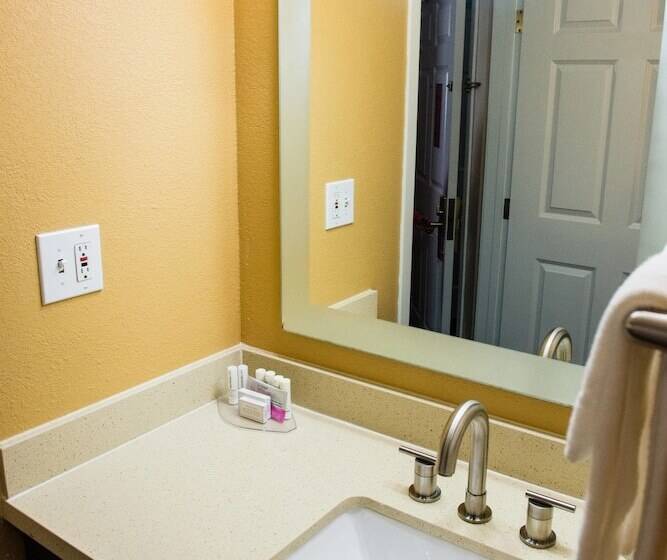 جناح غرفتين نوم, Mainstay Suites Houston Nasa Clear Lake