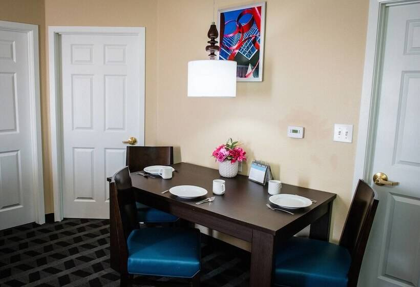 جناح, Mainstay Suites Houston Nasa Clear Lake