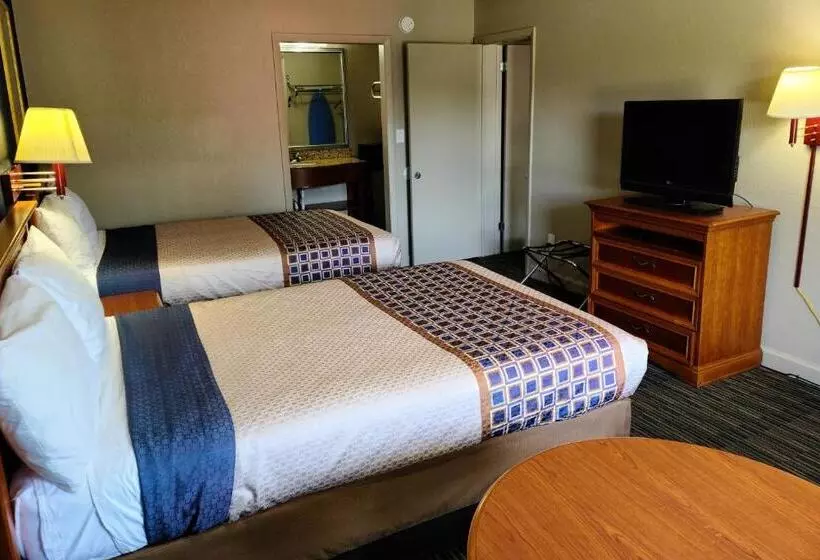 Standard-huone 2 Parivuodetta, Travelodge By Wyndham Williamsburg Colonial Area
