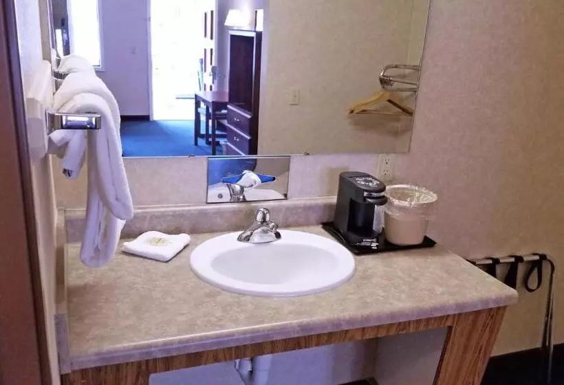 身障者適用キングサイズベッドルーム, Keystone Boardwalk Inn And Suites