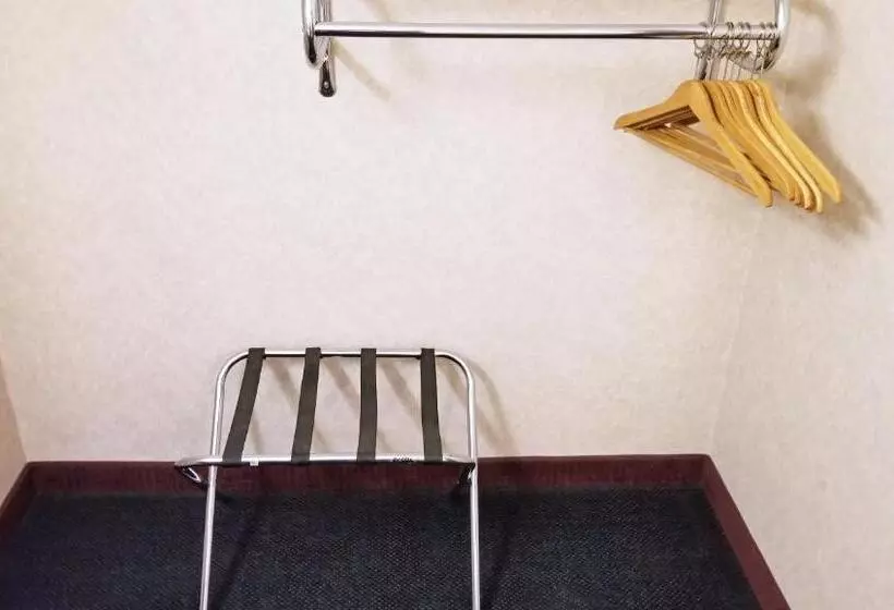 身障者適用キングサイズベッドルーム, Keystone Boardwalk Inn And Suites