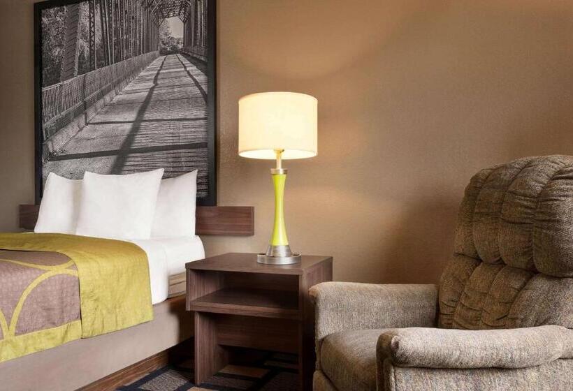 스탠다드 룸, Super 8 By Wyndham Akron S/green/uniontown Oh