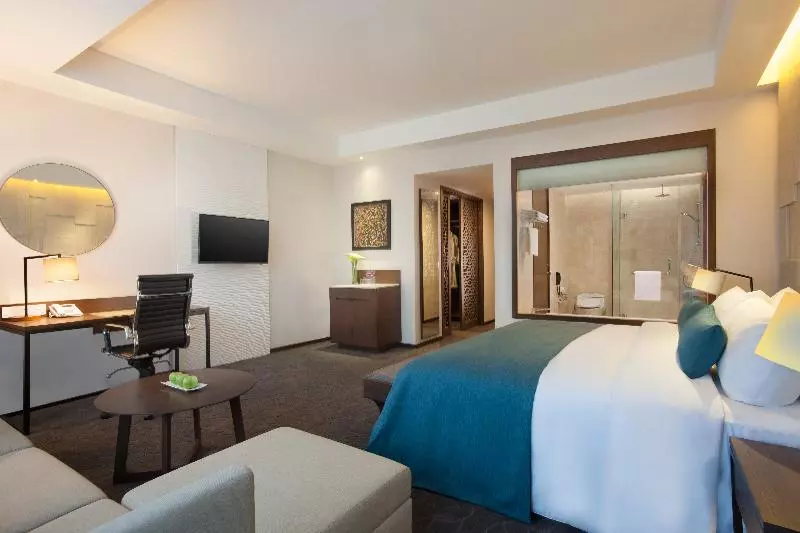 デラックススイート, Super 8 By Wyndham Decatur/dntn/atlanta Area