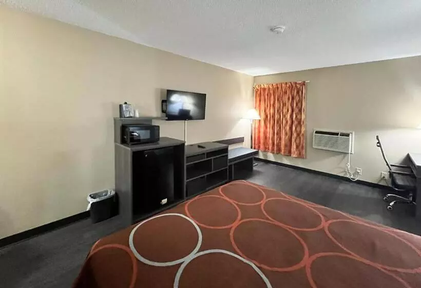 Standard-invahuone, Motel 6 Litchfield, Il