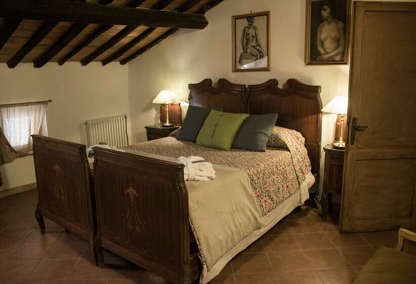 デラックススイート, La Mora Exclusive