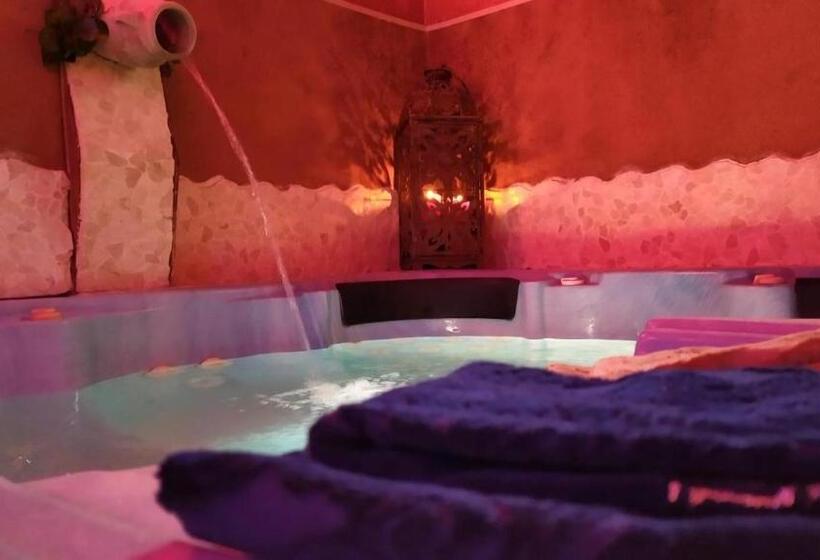 スタンダードトリプルルーム, La Mora Exclusive