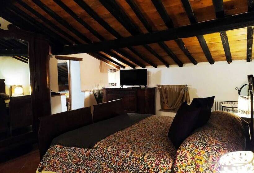 デラックススイート, La Mora Exclusive