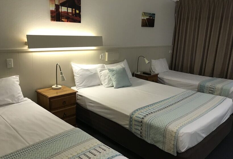ファミリールーム, Gatton Motel