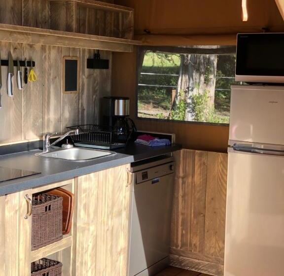 Standard Tent, Domaine La Bonne Etoile