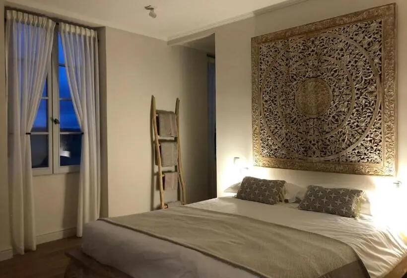 キングサイズベッドのスタンダードルーム, B&b La Mirande De Saint Clar