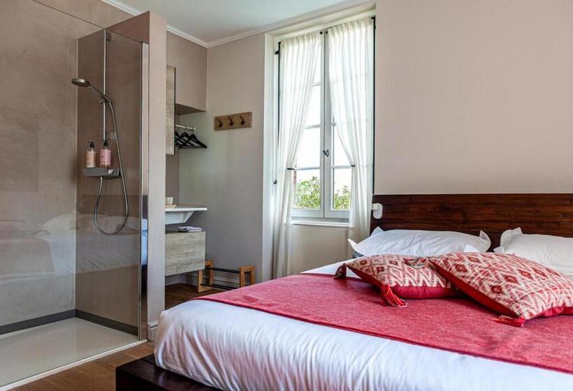 Номер Стандартный с Видом, B&b La Mirande De Saint Clar