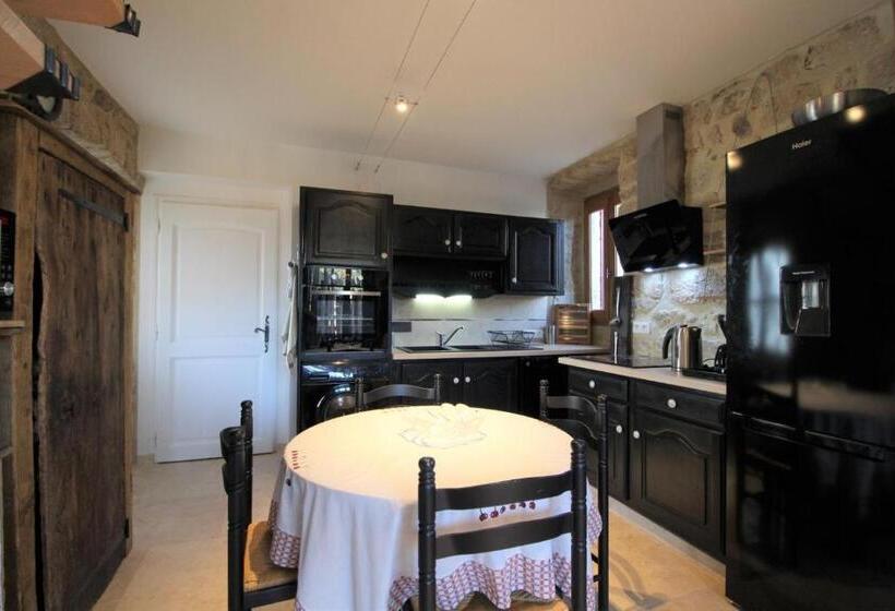 带2个卧室的公寓, Le Pressoir De La Deveze