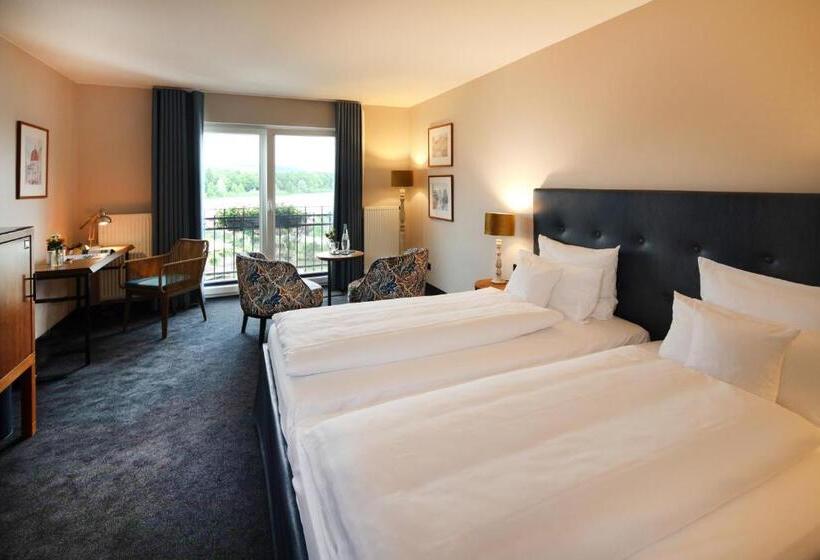 Номер Комфорт, Seehotel Niedernberg Das Dorf Am See