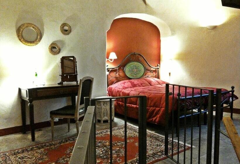 חדר דלוקס, Castello Di Compiano Hotel Relais Museum