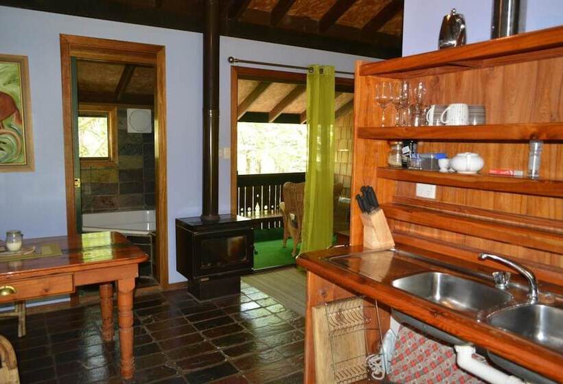 스탠다드 스튜디오 더블 침대, Salisbury Lodges