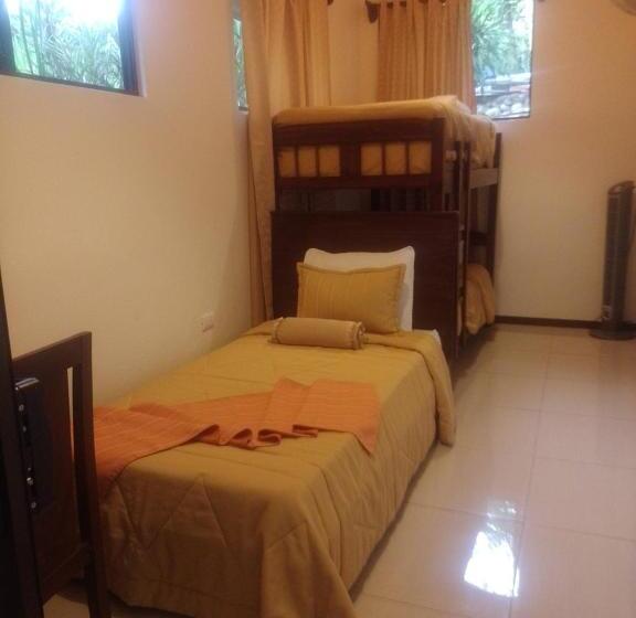 غرفة قياسية ثلاثية, San Rafael Ecolodge