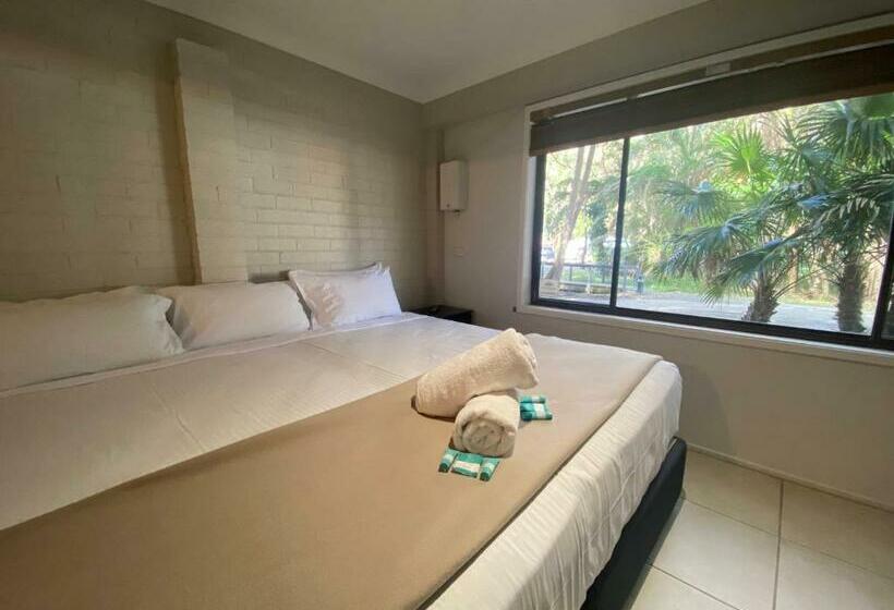 בית, 3 חדרי שינה, Tiona Holiday Park