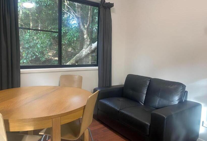 סוויטה, Tiona Holiday Park