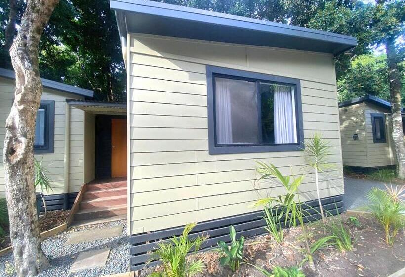 חדר דלוקס עם מיטת קינג, Tiona Holiday Park