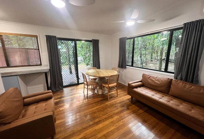 חדר דלוקס עם מיטת קינג, Tiona Holiday Park