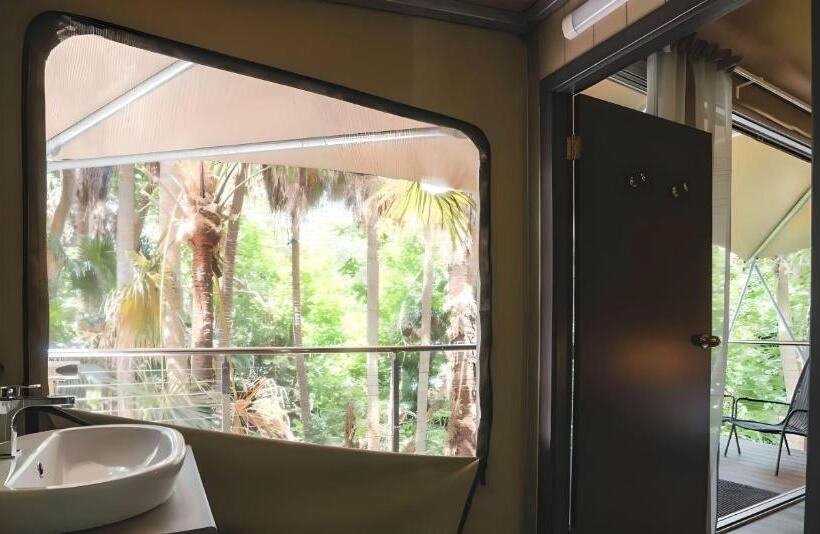 Standard Tent, Tiona Holiday Park