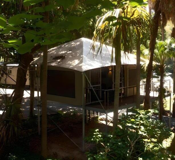 Standard Tent, Tiona Holiday Park