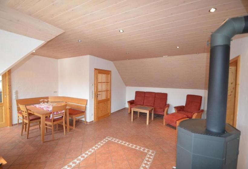 침실 1개 테라스 아파트, Hofgut Metzler