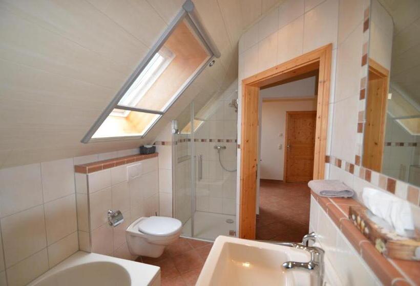 침실 1개 테라스 아파트, Hofgut Metzler