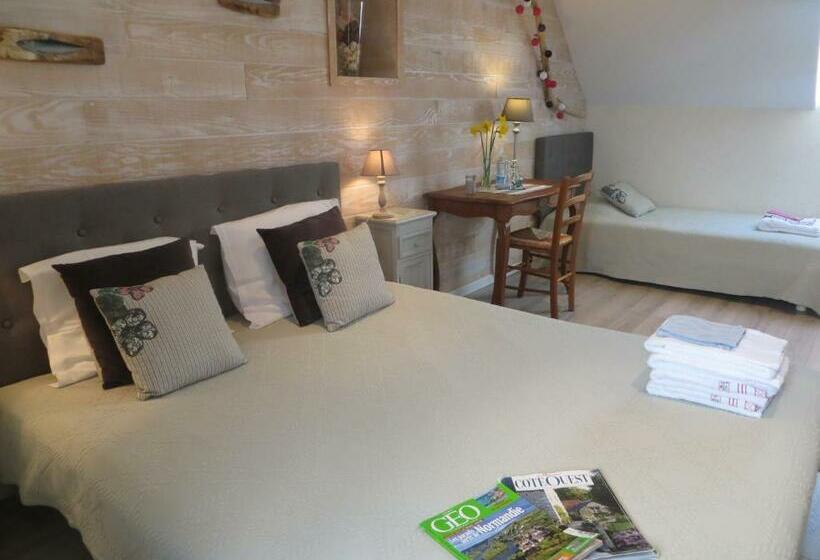 스탠다드 트리플 룸, Les Deux Caps