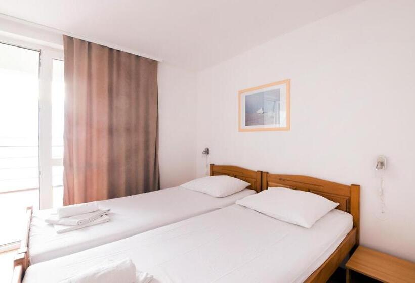 オーシャンビューデラックスルーム, Aparthotel Roccia