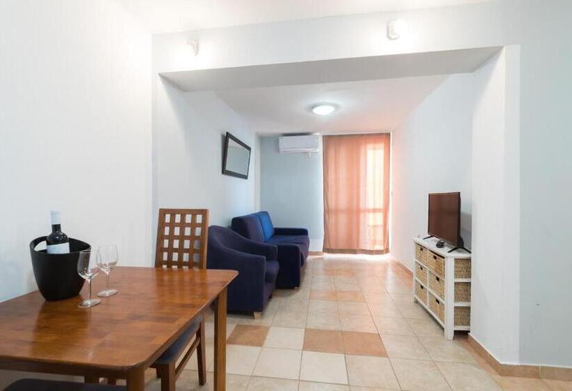 オーシャンビューデラックスルーム, Aparthotel Roccia