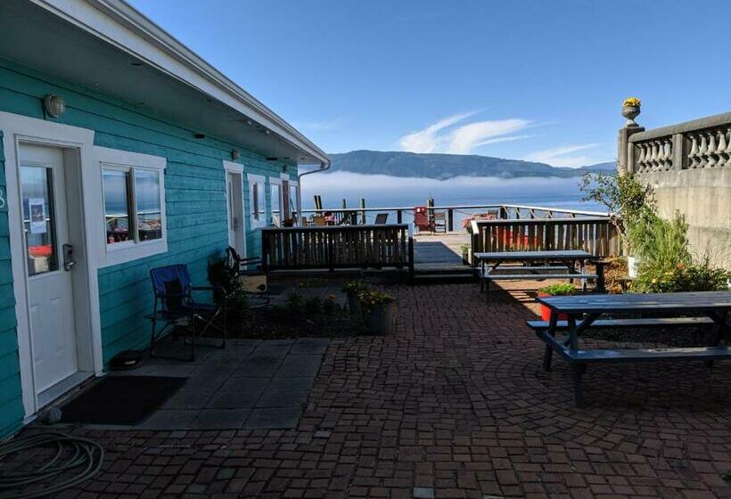 标准房带园景, Nimpkish