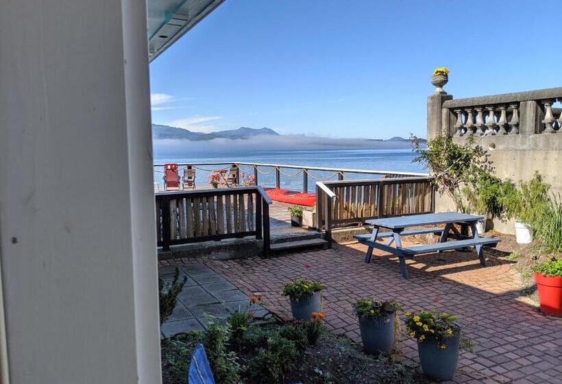 标准房带园景, Nimpkish