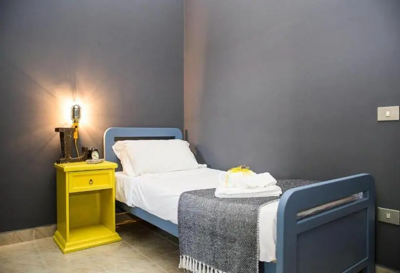 スタンダードシングルルーム, Lako Hostel
